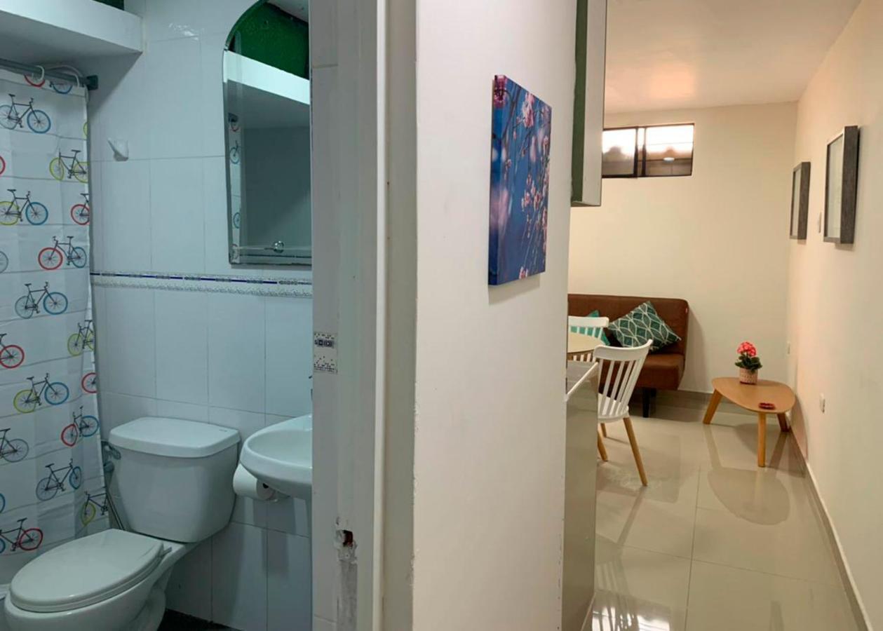 Acogedor Departamento Amoblado En San Miguel, Primer Piso, Wifi. Lima Ngoại thất bức ảnh